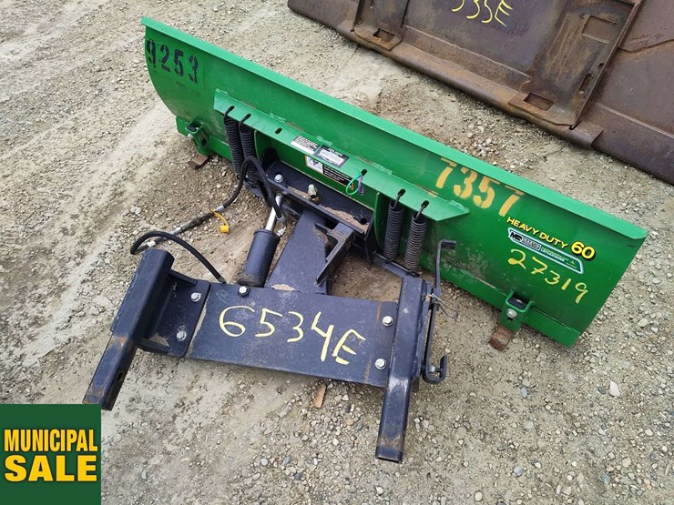 john-deere-bladed-plow,-60inches-wide-image-1