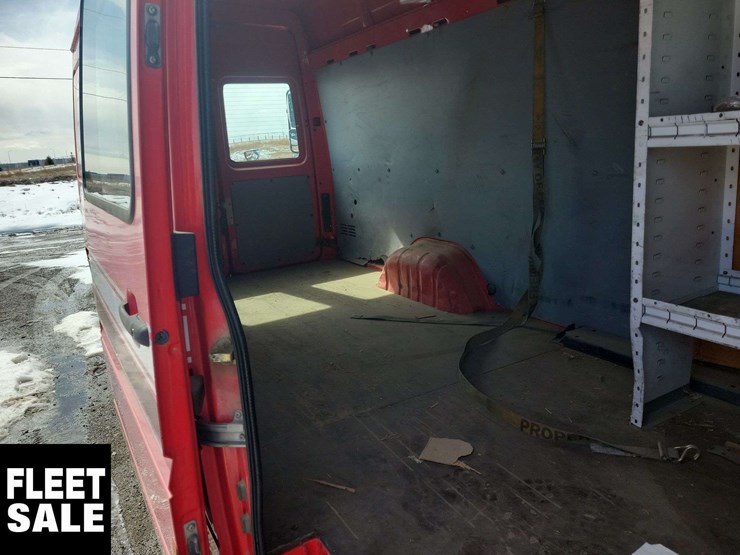 2005-dodge-sprinter-2500-image-10