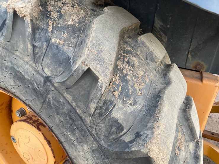 1996-case-570l-xt-image-30