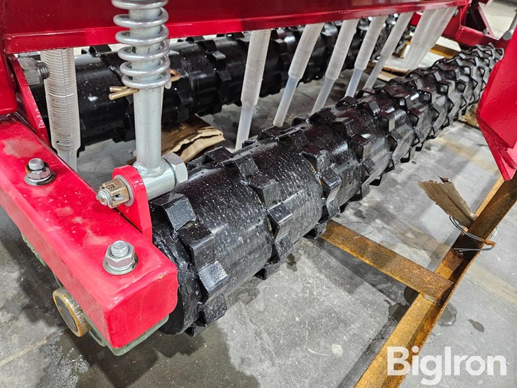 2025-massey-ferguson-730-image-20