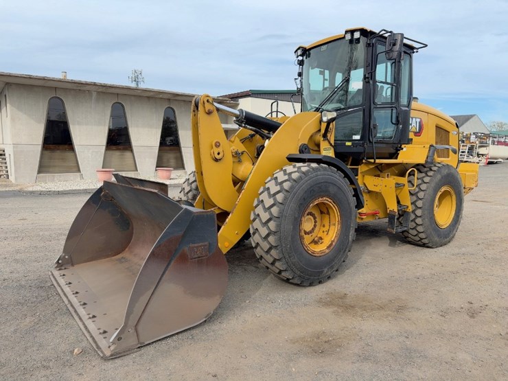 2020-caterpillar-930m-image-1