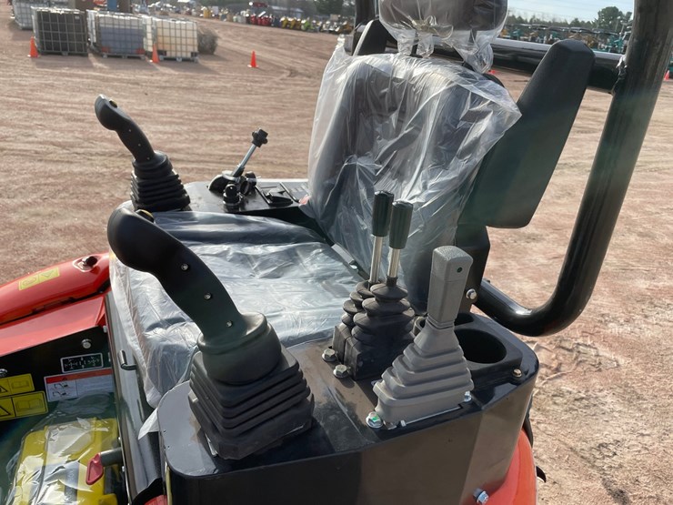 #5536-•-2026-cfg-ynt20-diesel-mini-excavator-image-18