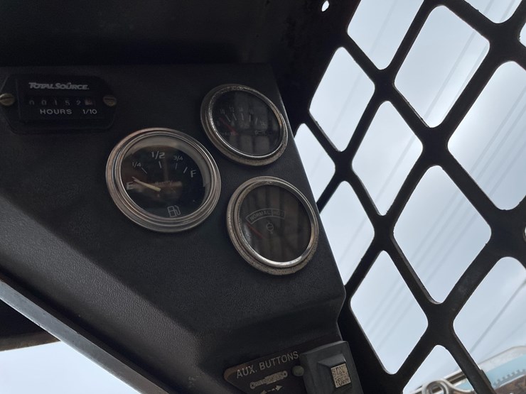 1995-bobcat-853-image-21