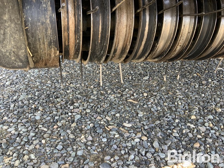 2018-case-ih-lb434-image-14