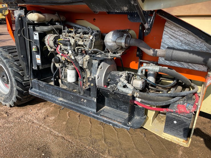 2015-jlg-4394rt-image-12