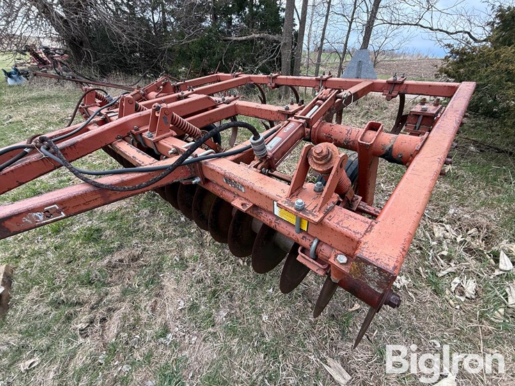 bush-hog-1550-image-16