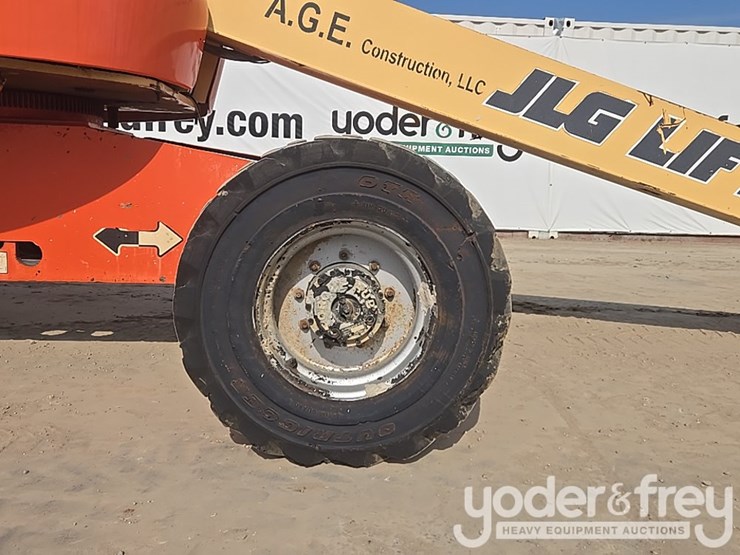 2008-jlg-400s-image-15