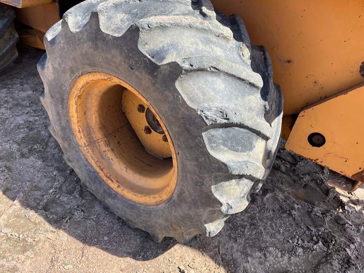 1986-case-dh4b-image-10