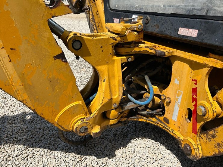 john-deere-310d-image-47