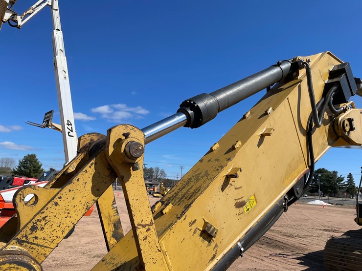 caterpillar-324e-image-88