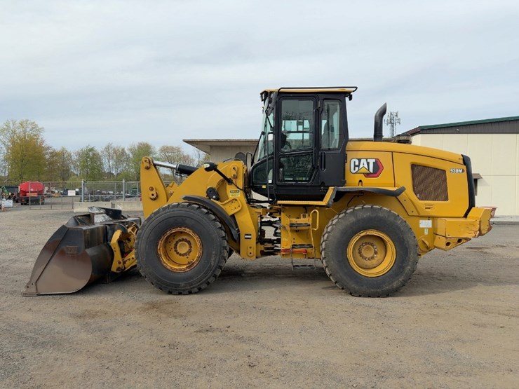 2020-caterpillar-930m-image-2