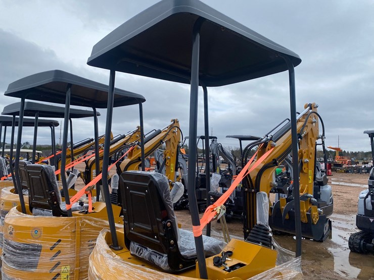 #5542-•-new-ats-rt15r-mini-excavator-image-8