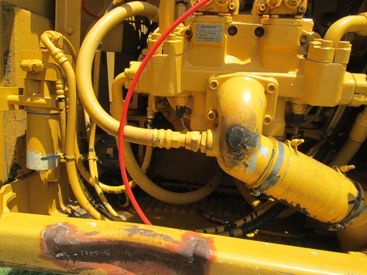 deere-200-lc-image-18