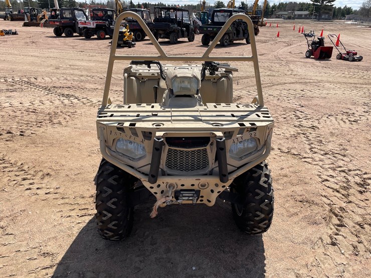 #1594-•-2012-polaris-m12zn8eai-4-wheeler-image-8