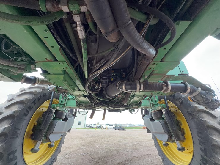 2013-john-deere-4940-image-22