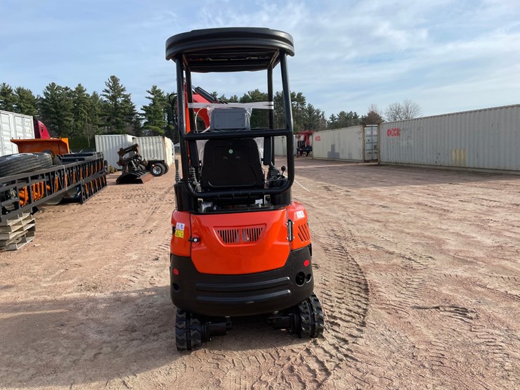 #5523-•-2026-cfg-ynt20-diesel-mini-excavator-image-4