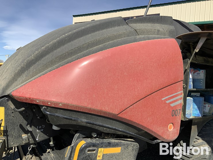 2018-case-ih-lb434-image-18
