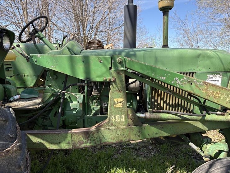 john-deere-3020-image-15