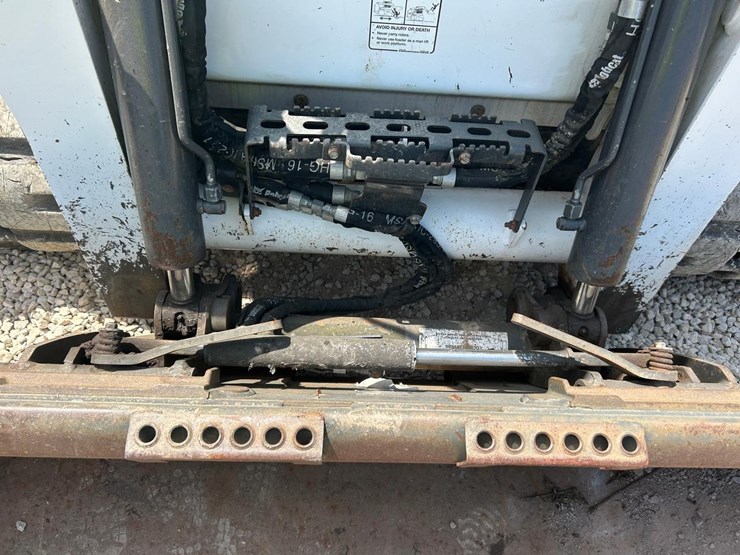 bobcat-t650-image-10