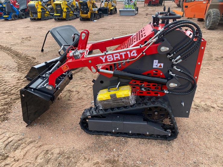 #5570-•-agt-ysrt14-tracked-mini-skid-steer-image-8
