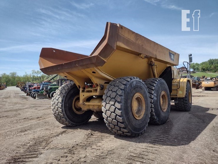 2007-caterpillar-740-image-46