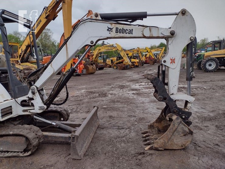 2004-bobcat-331g-image-27