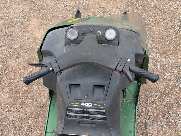 john-deere-400-image-6