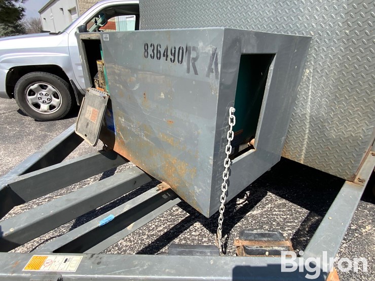 2010-wacker-neuson-e3000-image-18