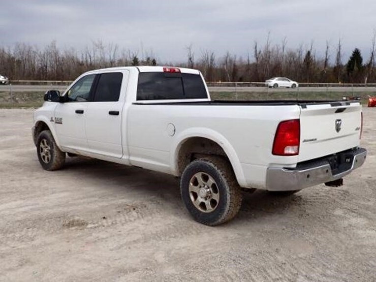 2018-ram-2500-hd-image-7