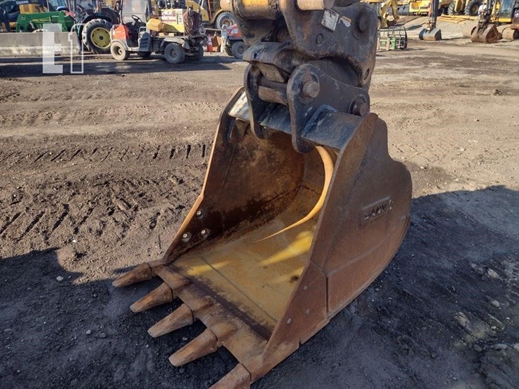 sany-sy135c-image-29