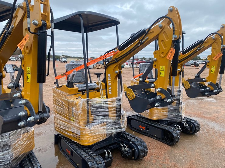 #5540-•-new-ats-rt15r-mini-excavator-image-2