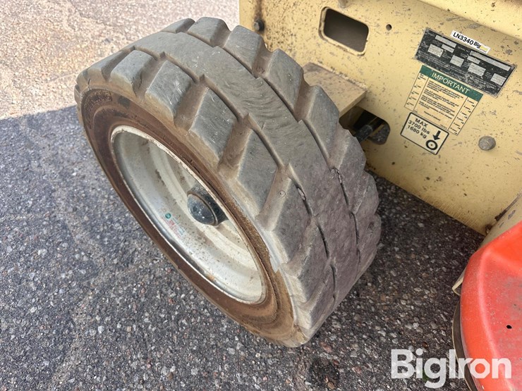 jlg-4069le-image-12