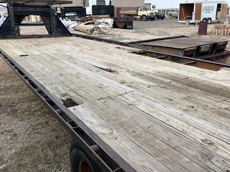 gooseneck-trailer-image-18