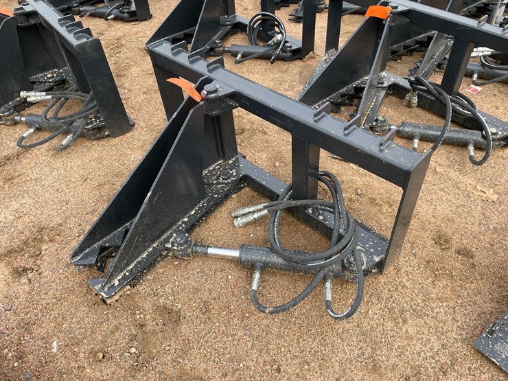 #4139-•-jct-hydraulic-tree-puller-attachment-image-1