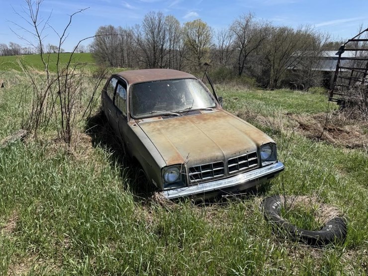 large-lot-of-scrap-machinery/vehicles-image-12