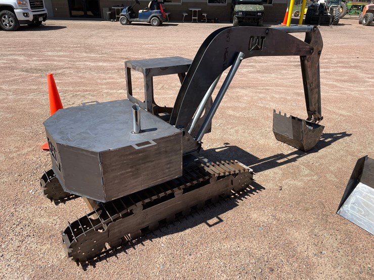 #1629-•-shop-made-excavator-fire-pit-image-3