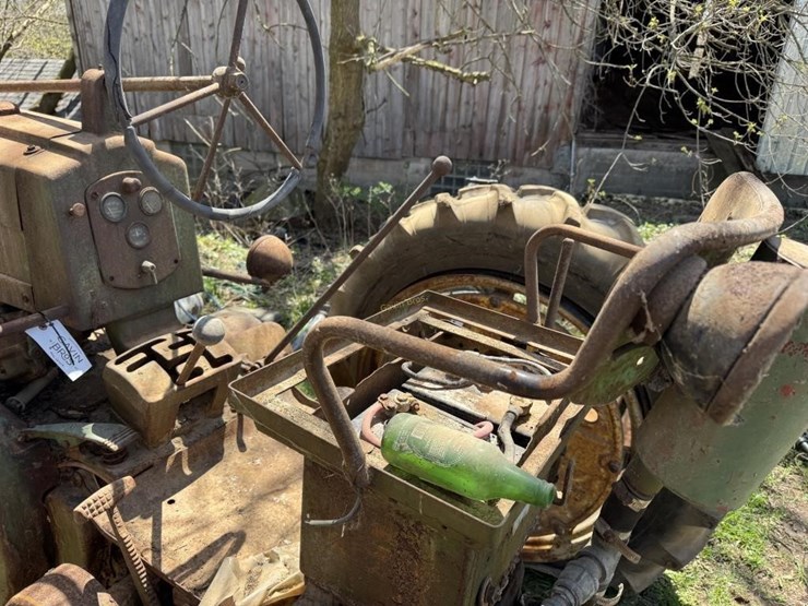 john-deere-60-image-15