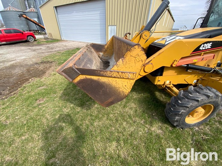 2006-caterpillar-420e-image-10