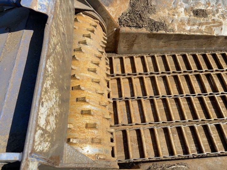 2019-caterpillar-c18-image-24