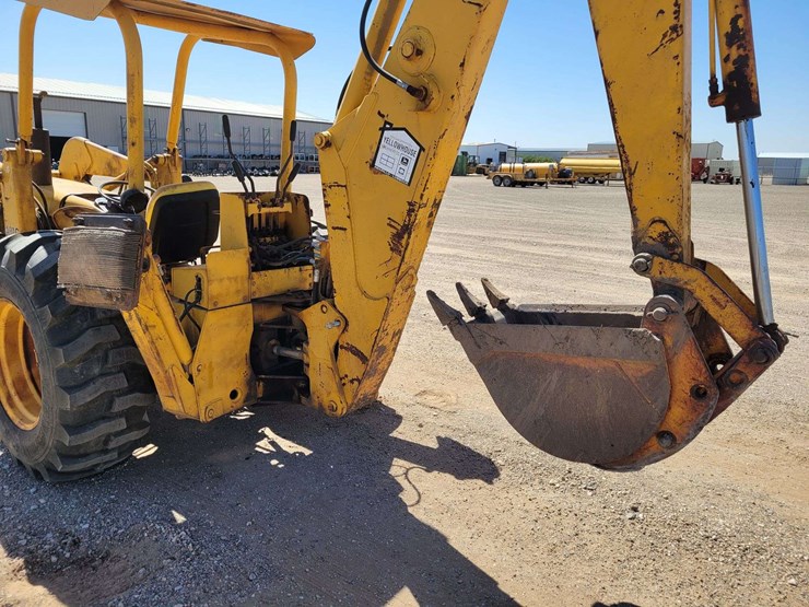 john-deere-401c-image-12