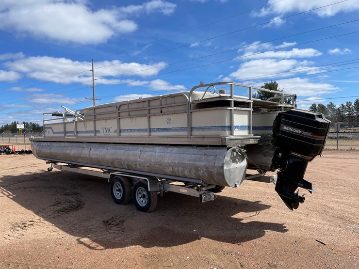 #1576-•-1990-tmc-30'-pontoon-boat-(no-title)-image-3