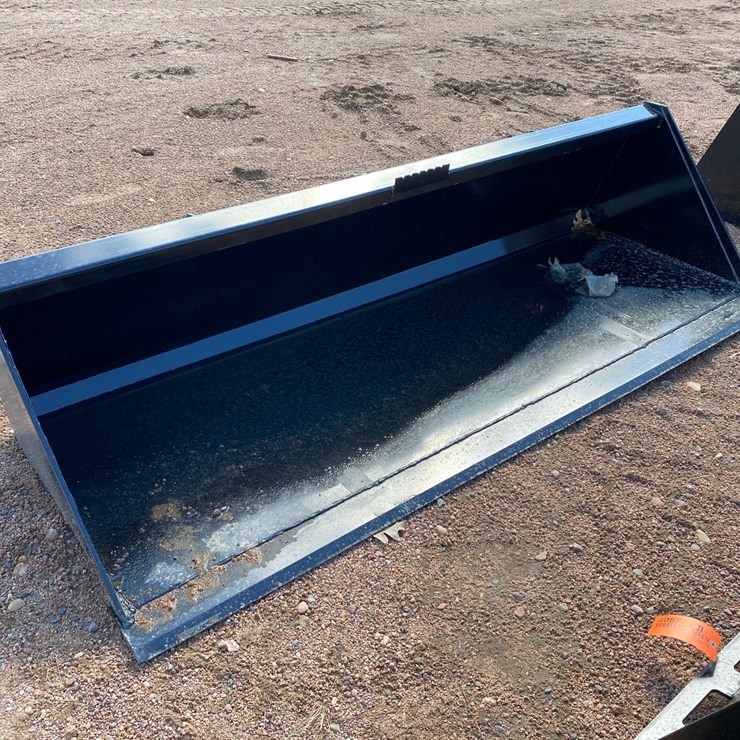 #4056 • Swict 84" Skid Steer Bucket