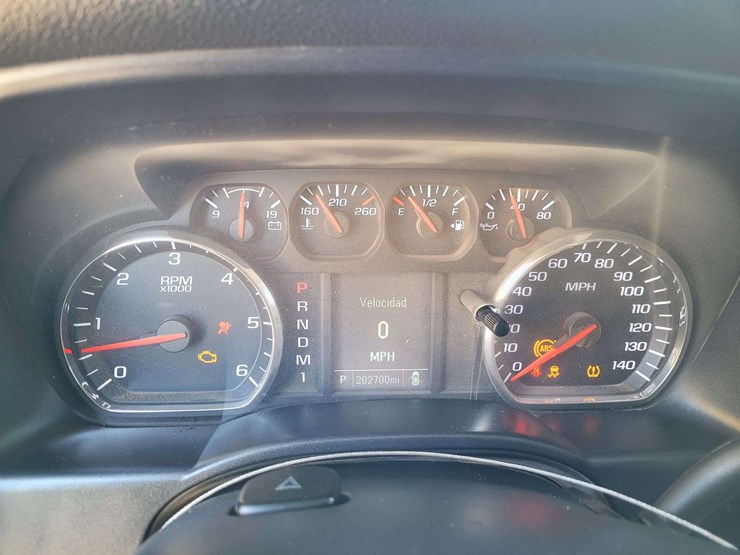2016-chevrolet-silverado-2500-image-20