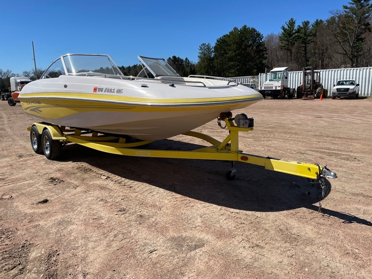 #1572-•-2005-tahoe-204-boat-(has-wi-title)-image-4