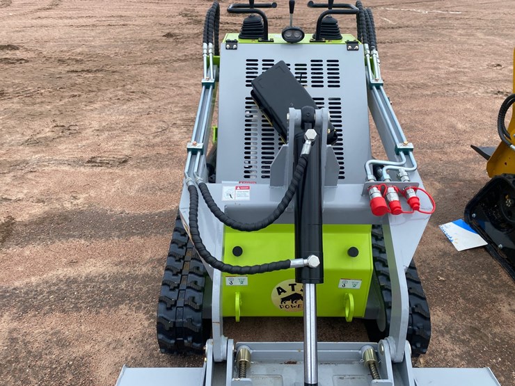 #5578-•-2026-ats-t-460-mini-skidsteer-image-8