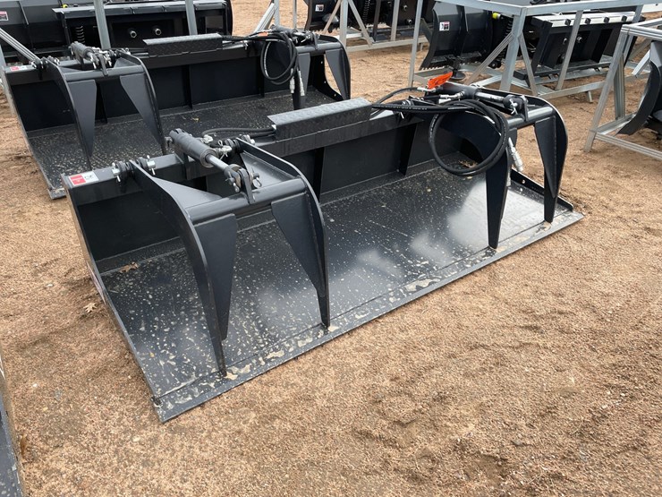 #4129-•-84"-jct-smooth-edge-grapple-bucket-image-3