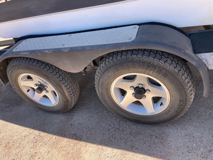 #1565-•-1989-ski-centurion-falcon-19'-ski-boat-(has-reg-card)-image-21