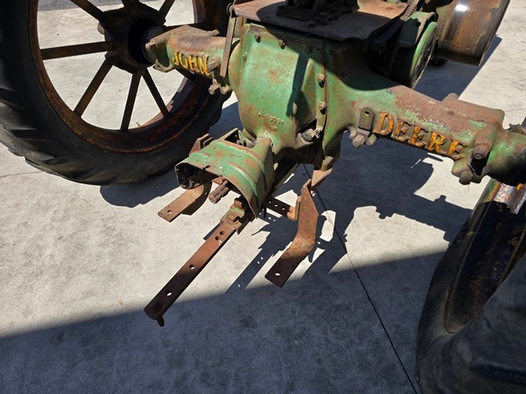 john-deere-model-b-image-20