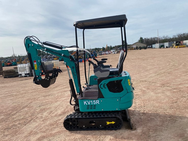 #5500-•-2026-cfg-kv15r-mini-excavator-image-6