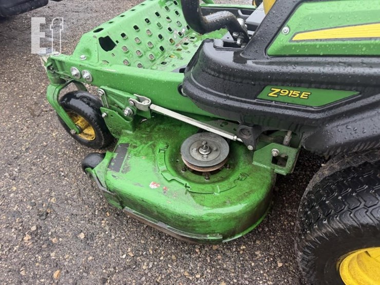 2020-john-deere-z915e-image-7